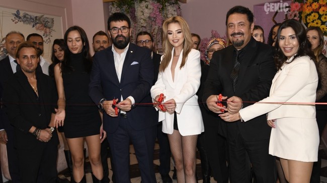 Güzeller güzellik merkezi açtılar. Dünyaca ünlü güzellik merkezi “Fashion Beauty” İstanbul’da da açıldı
