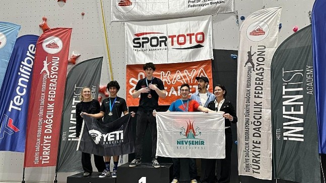 Nevşehir Belediyesi Gençlik ve Spor Kulübü sporcusu Mustafa Sacit Sümer, katıldığı Türkiye Şampiyonasında 3'ncü olarak bronz madalya kazandı