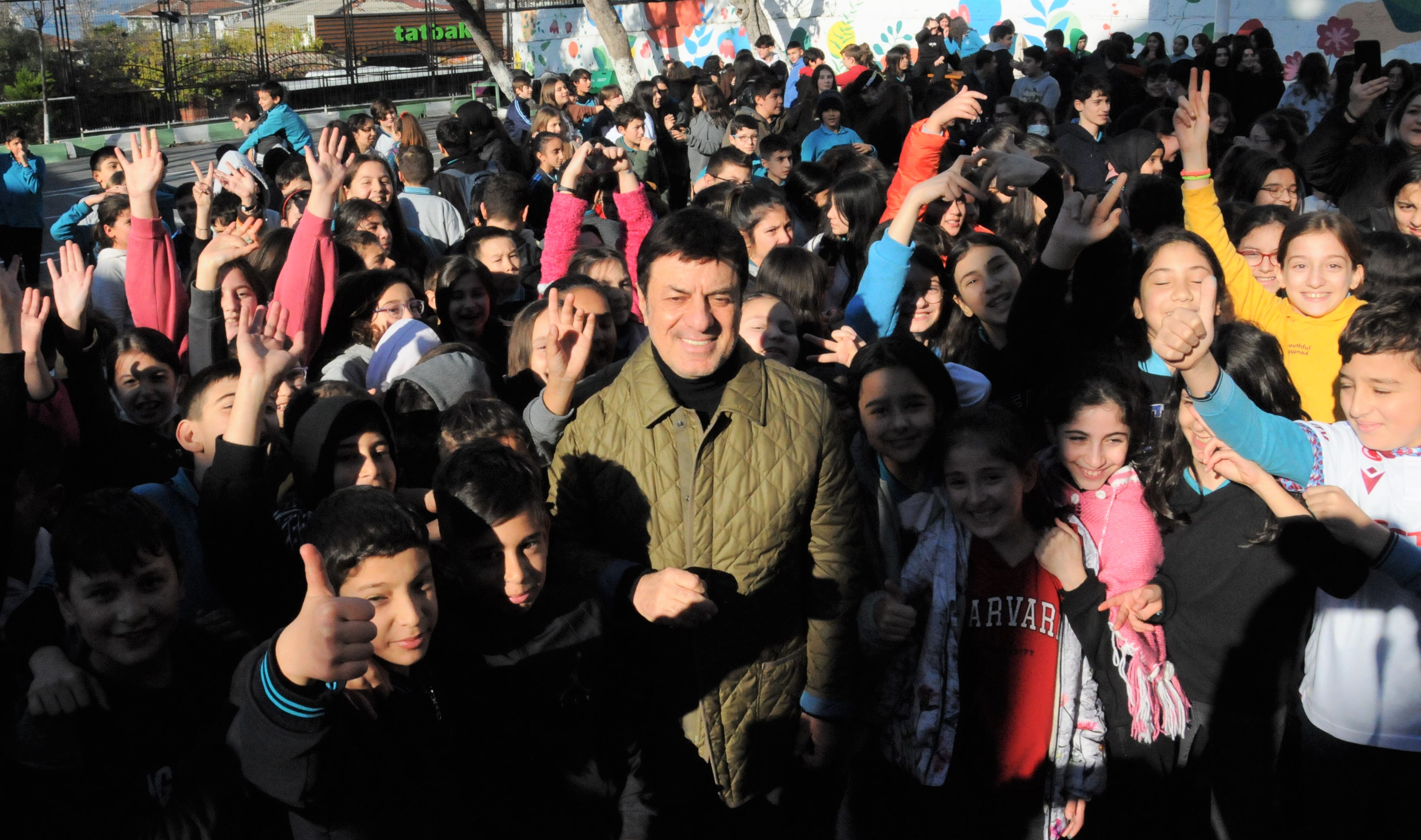 “Coşkun abi hoş geldin” diye tempo tuttular