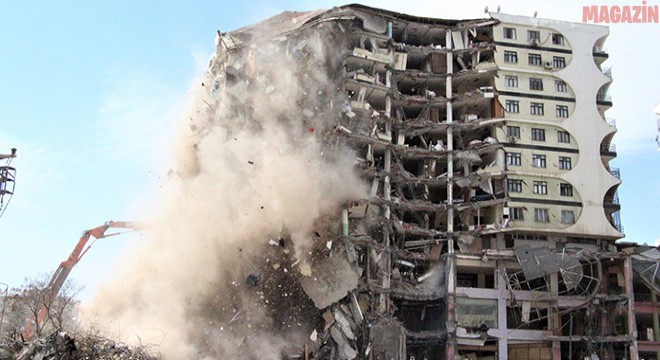 Metalurji ve Malzeme mühendisi Erhan Mataracı enkaz kaldırma çalışmalarında çevreyi tehdit eden hataları anlattı