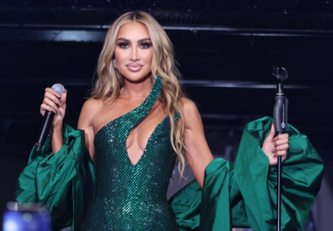 Dünyaca ünlü ikonik star Maya Diab geçtiğimiz akşam Günay Restaranda hayranlarına unutulmaz bir gece yaşattı📍📍